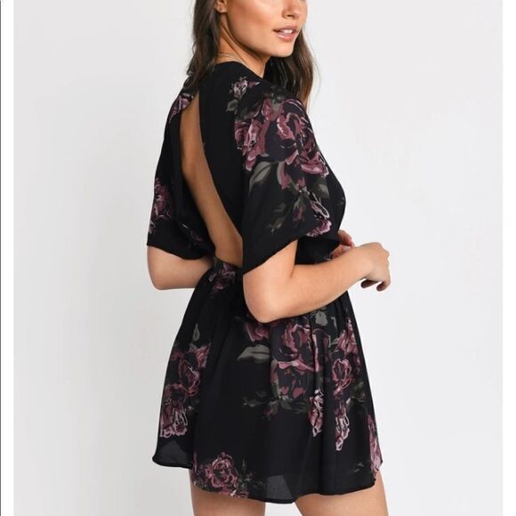 Tobi Floral Romper Lovely Roses Black and Purple Size S - Picture 9 of 9